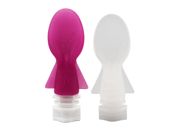 Bec verseur en plastique, LW079